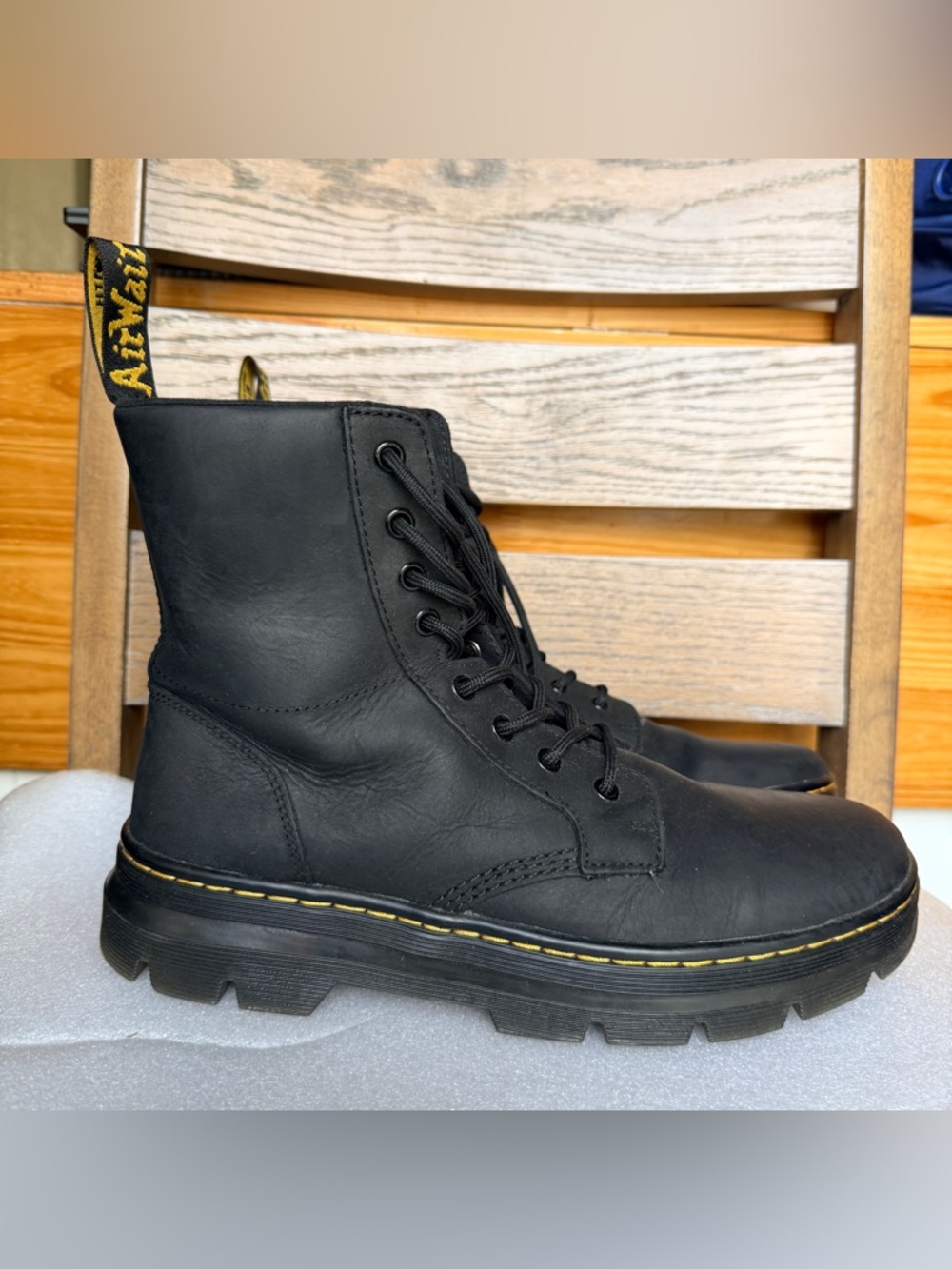 Dr. Martens COMBS Leather Casual Boots 10 for men 11 for women